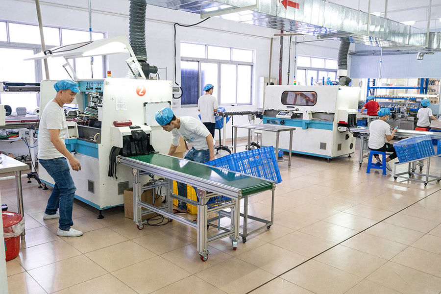 FOSHAN SHUNDE QUANYE PLASTICS CO.,LTD fabrikantenproductielijn